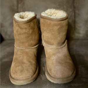 UGG kids